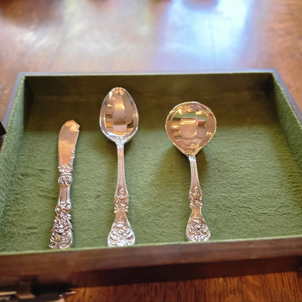 FB Rogers Vintage 52 Piece Silverplate Flatware Set With Wood Silverware Chest